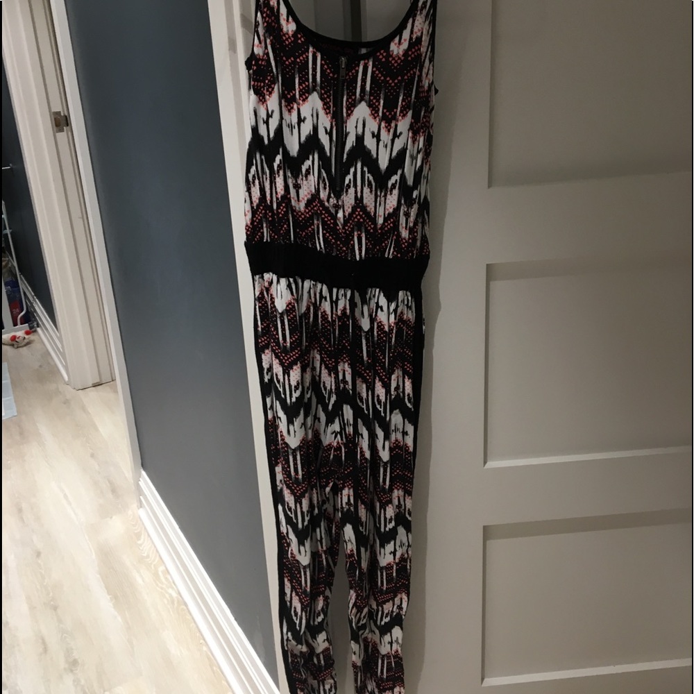 Material Girl Patterned Jumpsuit - image 3